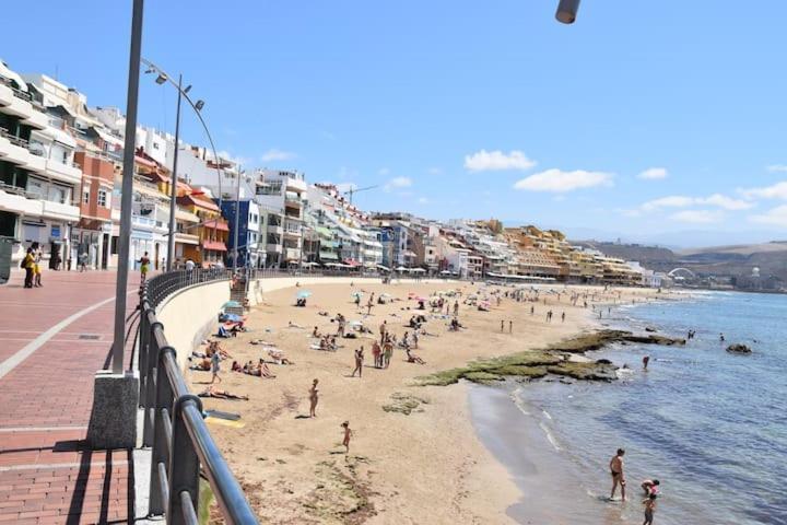 Green Water At The Beach Apartment Las Palmas de Gran Canaria Bagian luar foto